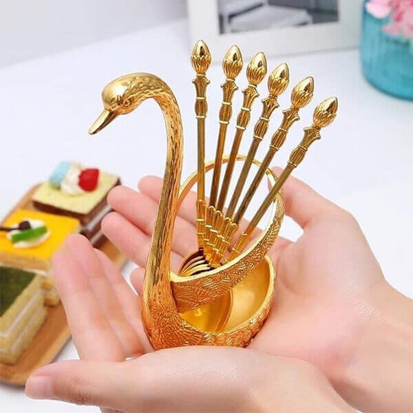 جاقاشقی طرح قو به همراه قاشق چای خوری تک فروشی به قیمت عمده - کرایه در مقصد