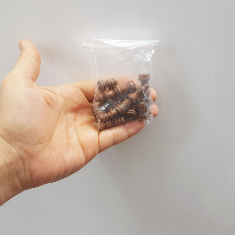 مهره شطرنج مدل چوبی کد KCHK032 مجموعه 32 عددی