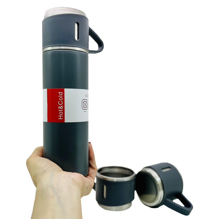 فلاسک مدل VACUUM FLASK SET گنجایش 0.5 لیتر به همراه لیوان سفری مجموعه 3 عددی