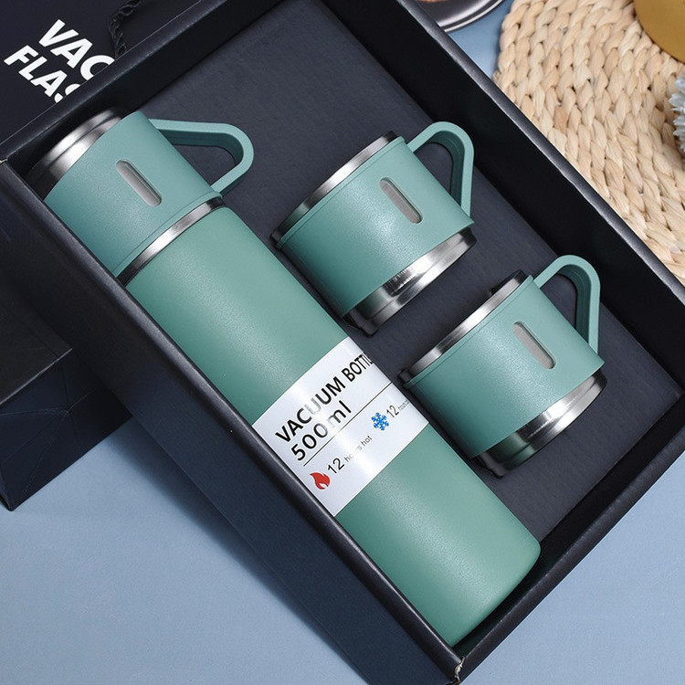 فلاسک مدل VACUUM FLASK SET گنجایش 0.5 لیتر به همراه لیوان سفری مجموعه 3 عددی